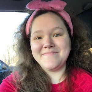 Meet your Posher, Gretchen